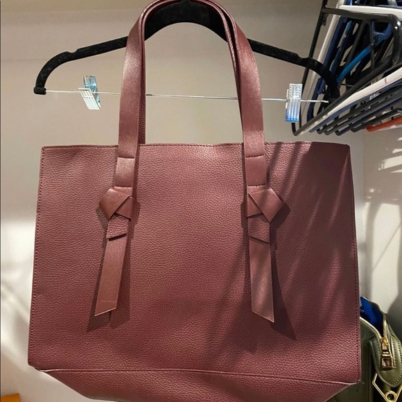 Rachel Zoe vegan “leather” tote - Picture 6 of 6